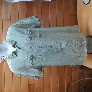 Mens short sleeve shirt